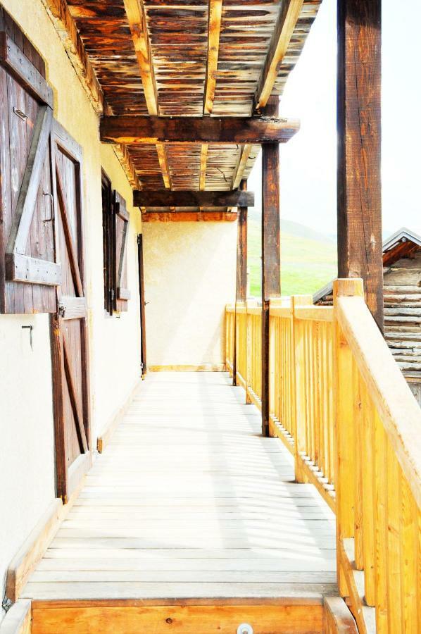 Chalet Le Genepy With Amazing Views! Molines en Queyras Bagian luar foto